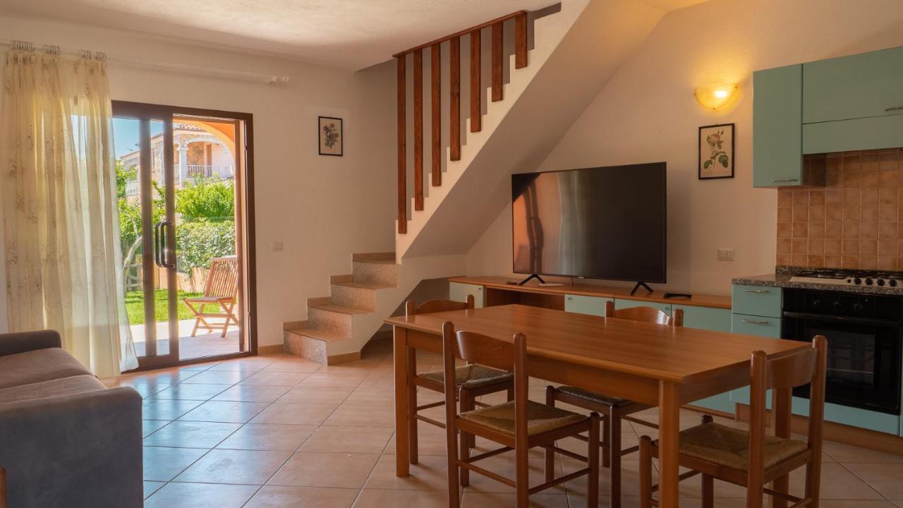 Casa Vacanza La Suaredda ซาน เตโอโดโร ภายนอก รูปภาพ