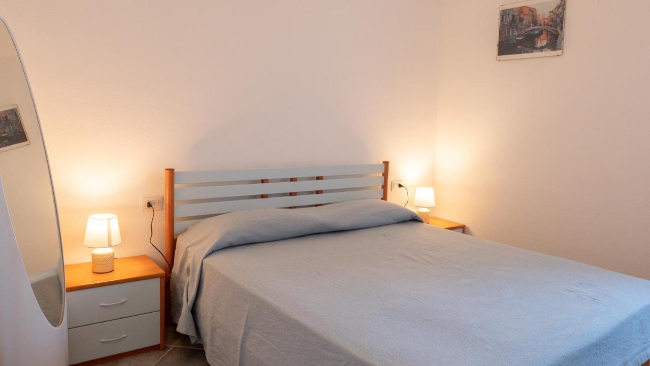 Casa Vacanza La Suaredda ซาน เตโอโดโร ภายนอก รูปภาพ