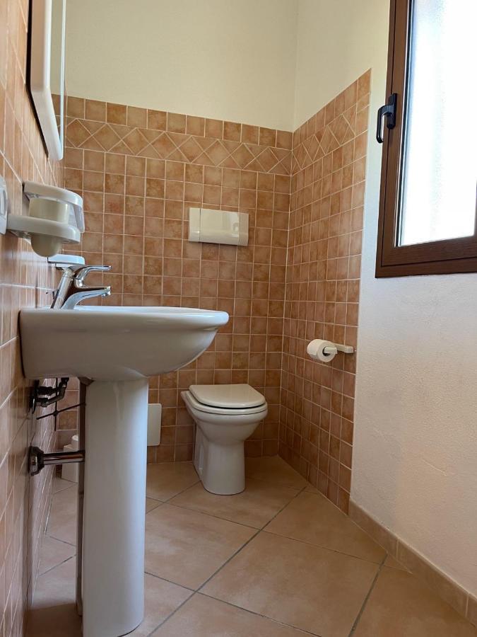 Casa Vacanza La Suaredda ซาน เตโอโดโร ภายนอก รูปภาพ